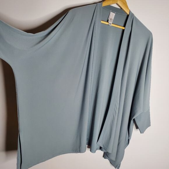 Wynne Layers blue drape dolman sleeve Large Cardigan Sweater Excellent condition - Picture 5 of 9